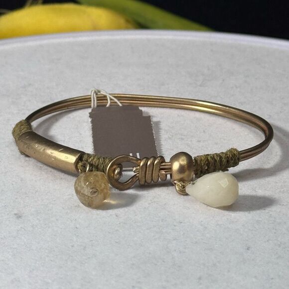 J Jill Distressed Antique Gold With Stone Glass Bead Bracelet 2.25” - Picture 2 of 6